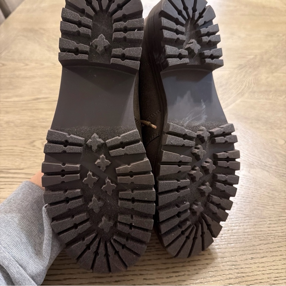 Cliffs by White Mountain Duena Bootie 11 - Picture 4 of 5